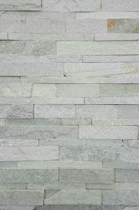 Naturstein-Riemchen 15 x 60cm Quartz Bianco